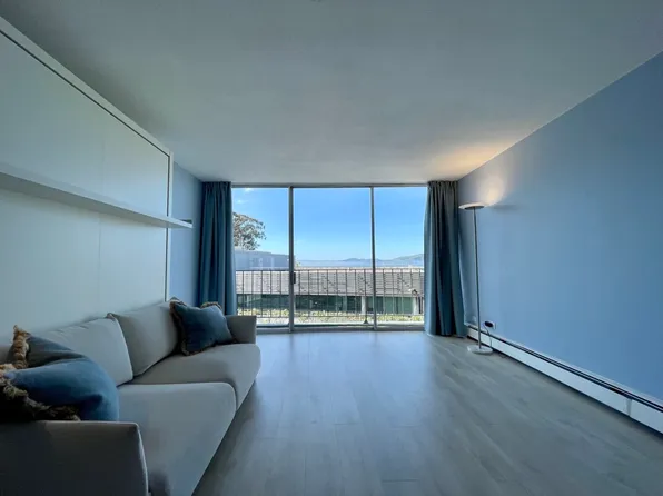 1050 N Point St APT 205, San Francisco, CA 94109