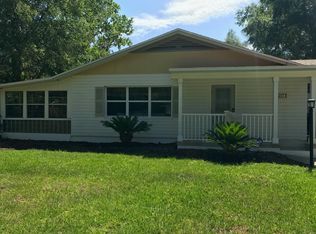 401 NW 36th Dr, Gainesville, FL 32607