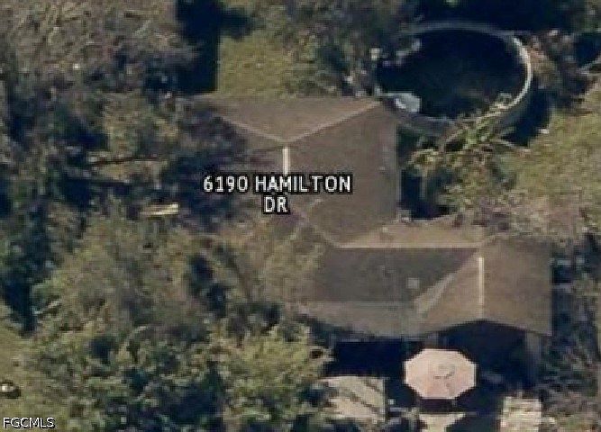 1st image of 6190 Hamilton Dr
