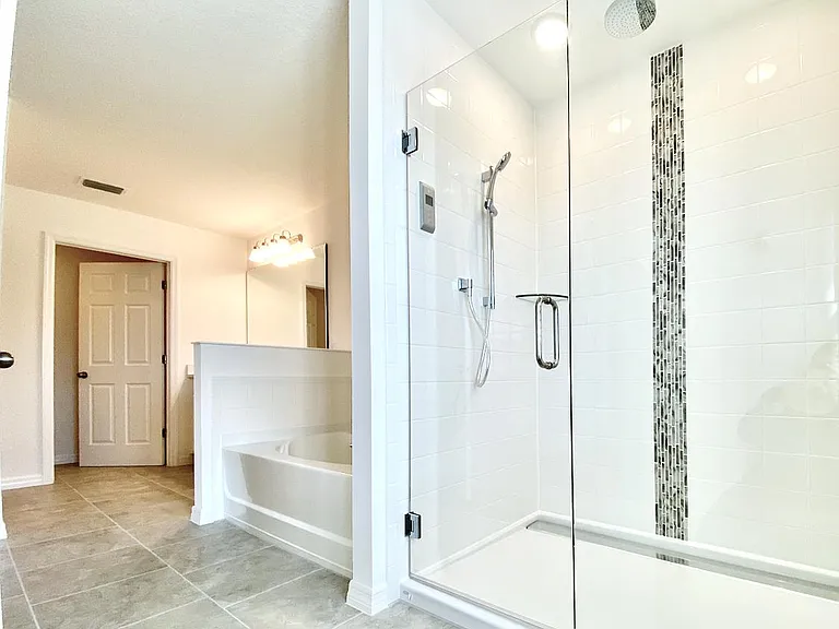 924 Avenal Ln — Photo 21