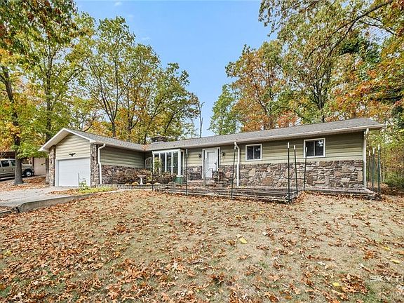4th image of 4 Elmdon Ln
