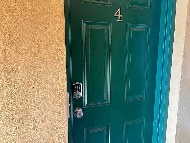 441 NW 7th Ter #4 — Photo 3
