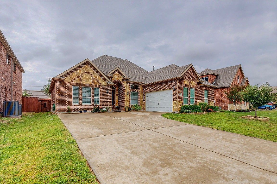 2325 Amesbury Dr, Mesquite, TX 75150 Zillow