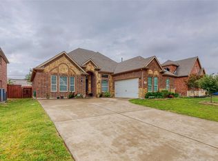 2325 Amesbury Dr, Mesquite, TX
