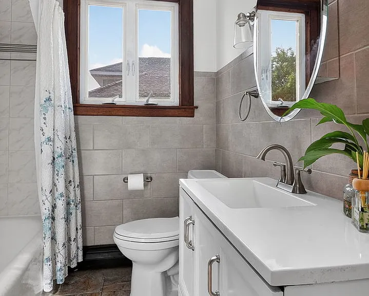 708 McCarthy Rd — Photo 12