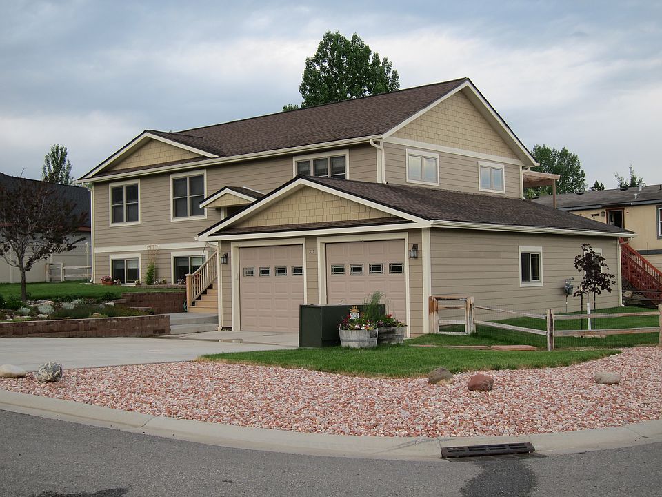 Corner Lot