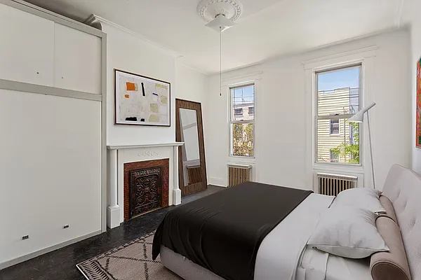 Rented by Compass | media 2