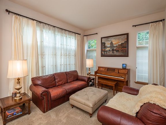 5th image of 6607 56th Street Ct W