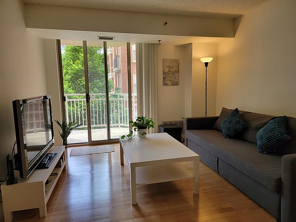 2nd image of 7500 Woodmont Ave APT 305