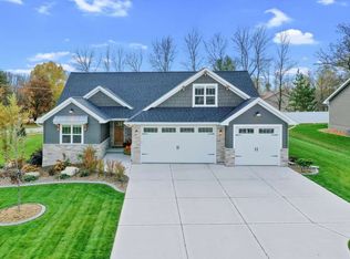 2505 Moose Creek Trl, Green Bay, WI 54313