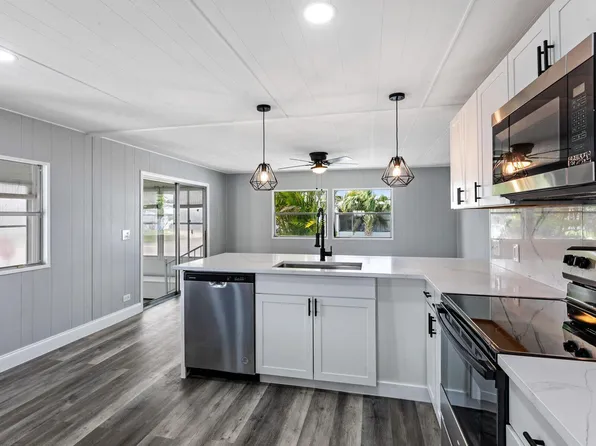 56011 Amparo Bay, Boynton Beach, FL 33436