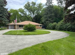 5380 Flushing Rd, Flushing, MI 48433