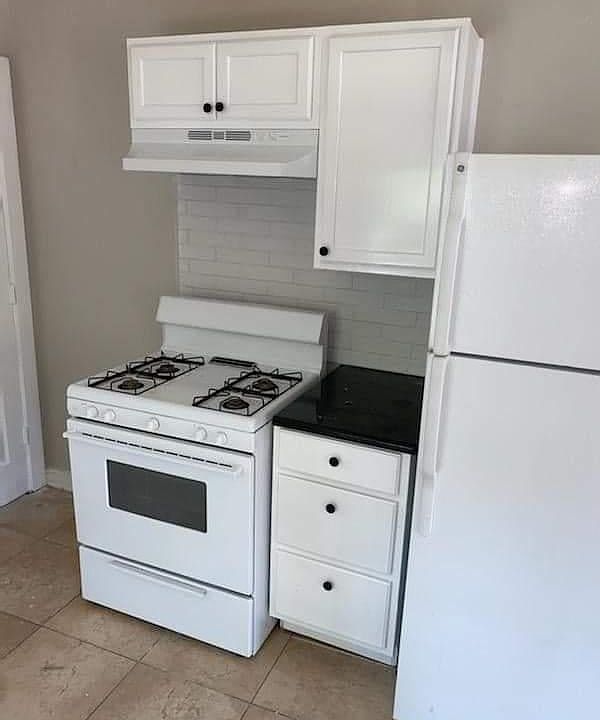 2nd image of 7142 Finch St #B