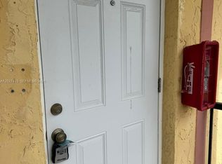 Stonebridge Gardens Sec 2, Fort Lauderdale, FL 33313