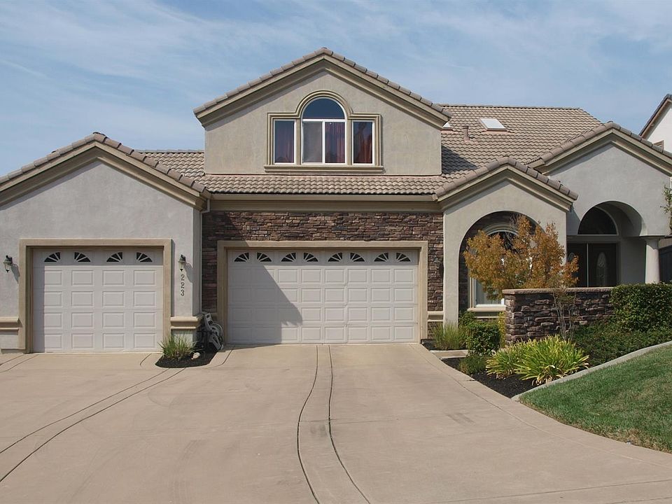 1st image of 223 Tattinger Ct