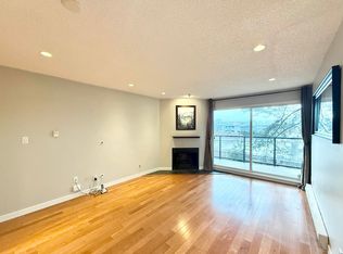 111 W 10th Ave #203, Vancouver, BC