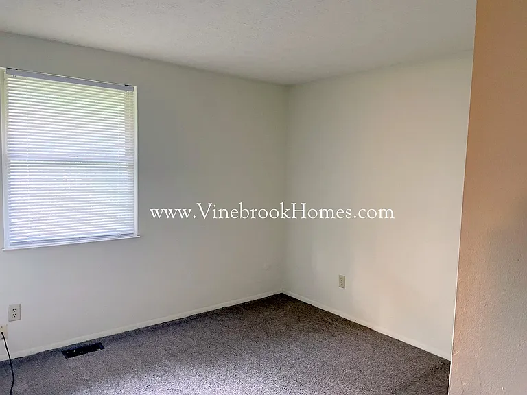 8109 Mount Charles Dr — Photo 8