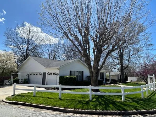 1322 California Dr, Rolla, MO 65401