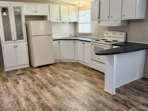 4th image of 4200 S Caldwell Mobile Home Park #1