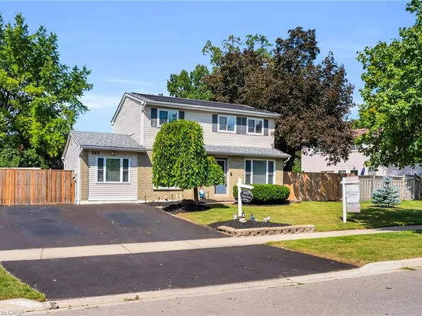 845 Cabot Trl, Milton, ON L9T 3S7