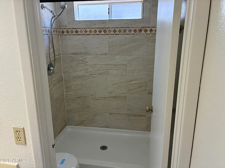 5915 W Tierra Buena Ln — Photo 18