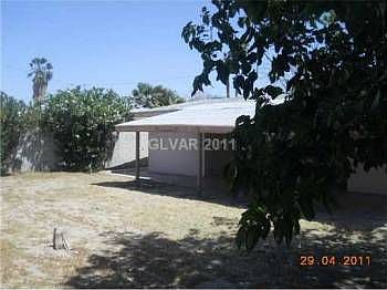 2nd image of 1213 Arrowhead Ave