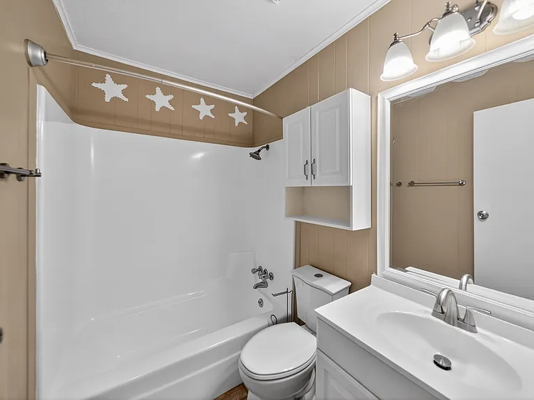 1511 Milam Dr — Photo 16