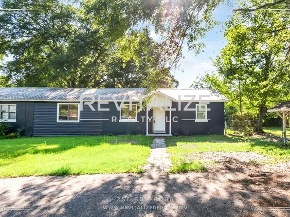 James Street Duplex, 831 James St, Saraland, AL 36571