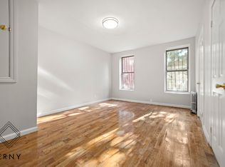 300 Hewes St #1, Brooklyn, NY 11211
