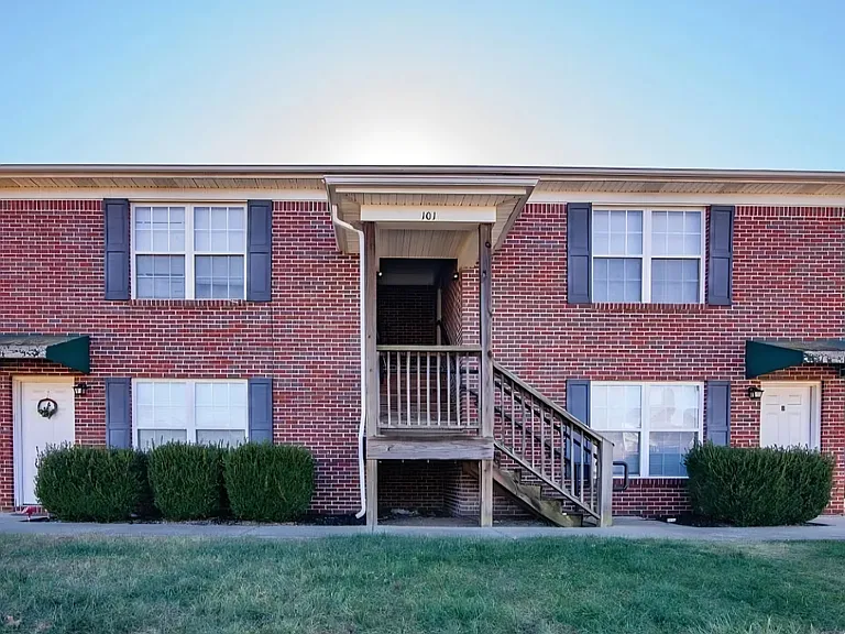 101 Braxton Ct #A — Photo 1