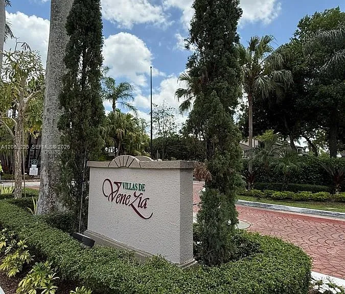 9933 Nob Hill Ln #9933 — Photo 30