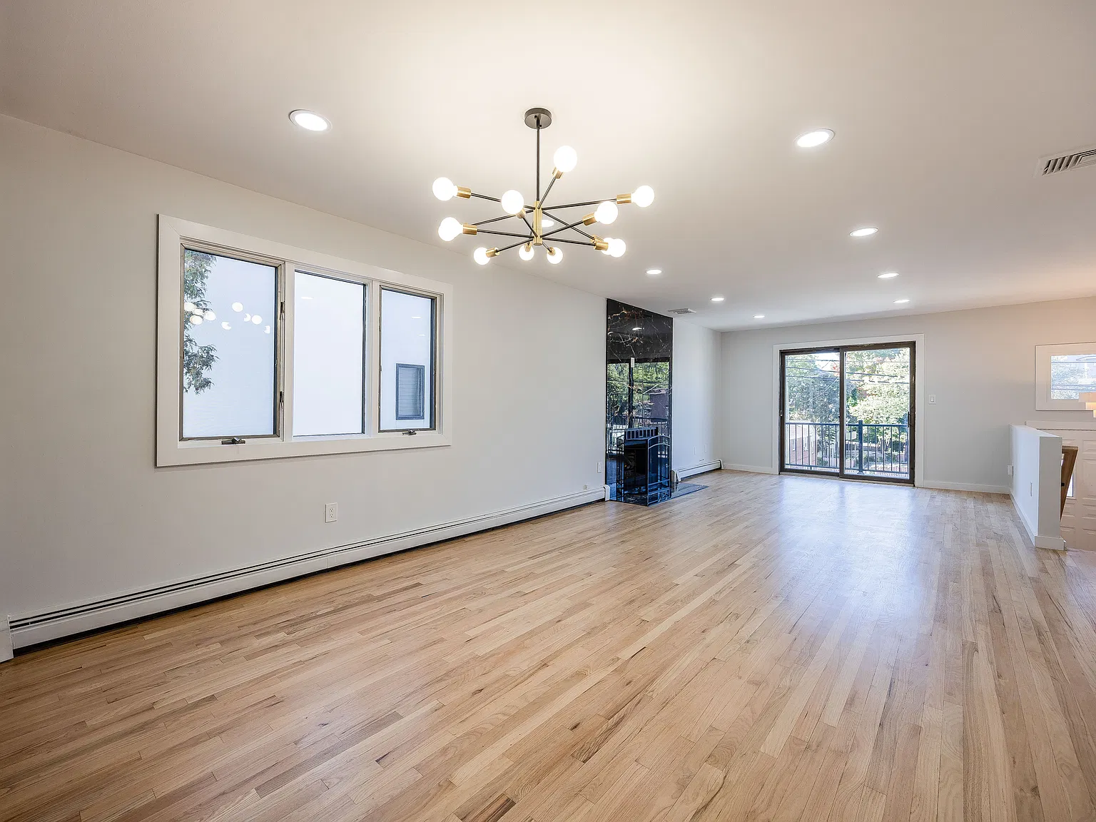 2410 3rd St — Photo 3