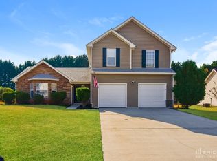 635 Meadows Ln, Social Circle, GA 30025