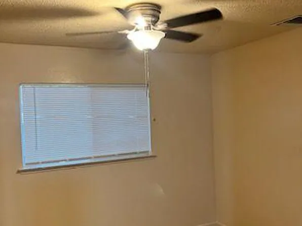 2109 W Princeton Ave, Fresno, CA 93705