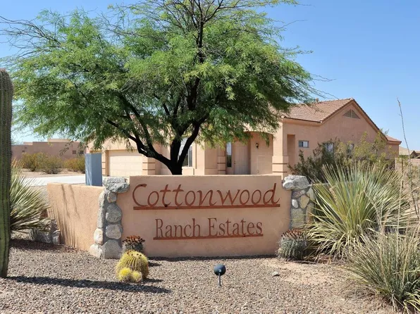 10074 N Tall Cotton Dr, Marana, AZ 85653