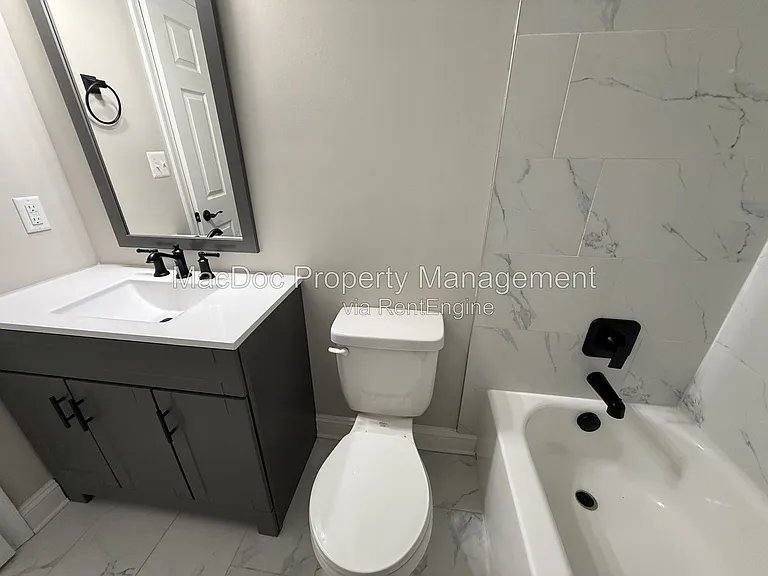 77 Lakeview Dr — Photo 15