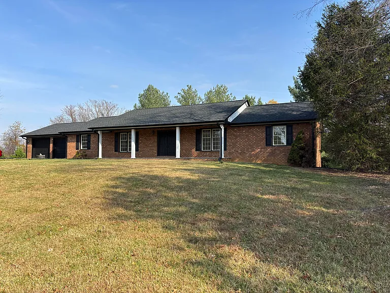 199 Jamestown Rd — Photo 17