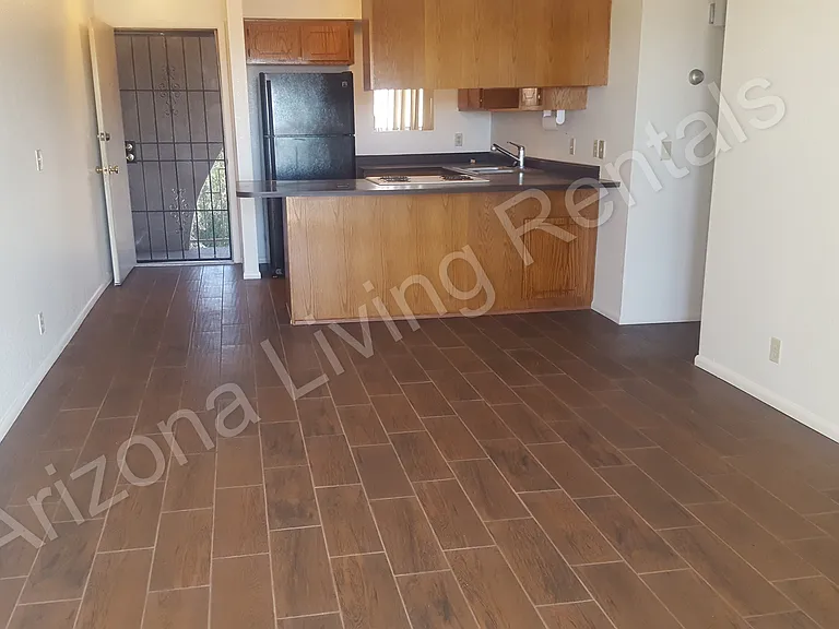 1720 Bahama Ave #B-6 — Photo 6