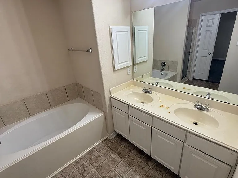 3207 Zephyr Glen Way — Photo 18