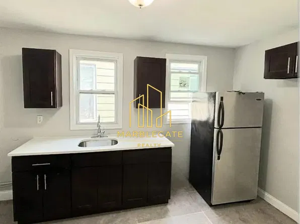 591 S 19th St #11, Newark, NJ 07103