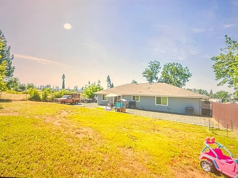 1487 Dottie Ln — Photo 13