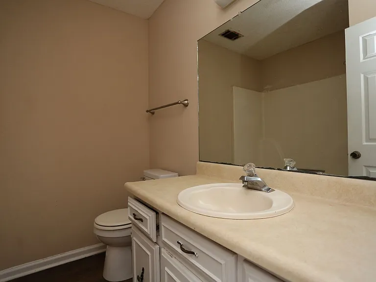 1807 Chandler Rd #1 — Photo 3