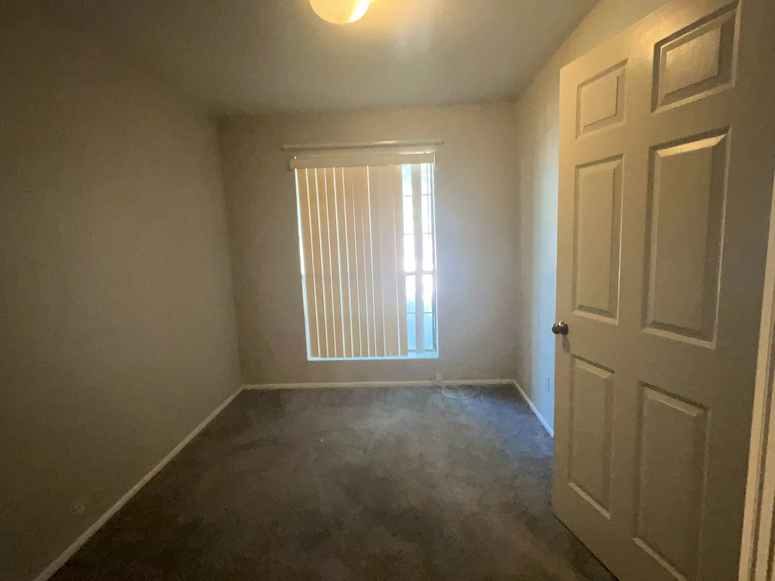 2 bed, 1.5 bath, 924 sqft, $1,395 — Photo 4