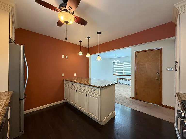 51 W 3rd St #1 — Photo 2