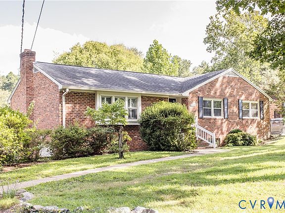 3rd image of 4512 Wraywood Ave