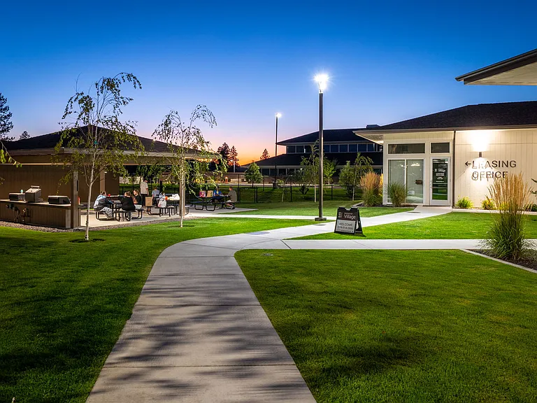 Magnesium Village Apartments — Photo 11