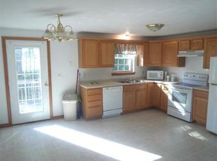 57 Hackett St, Athol, MA 01331