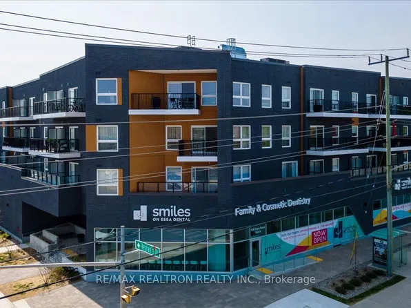 430 Essa Rd #224, Barrie, ON L9J 0M1