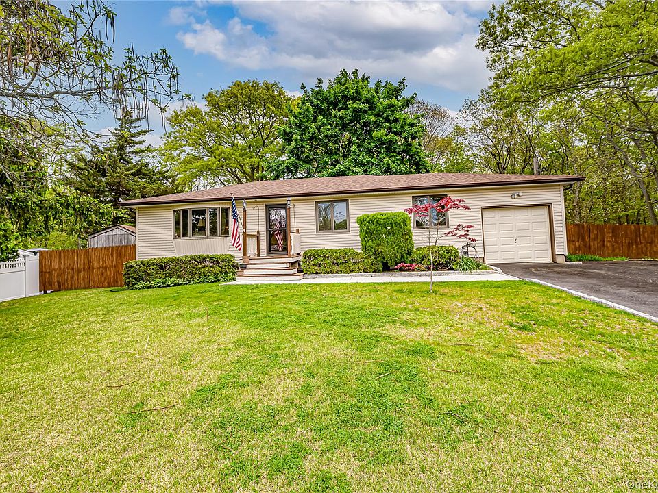 1st image of 9 Beach Avenue