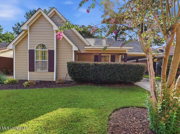 1018 Barnett Bend Cir, Brandon, MS 39047